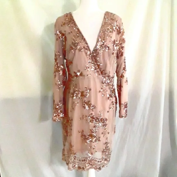 Boohoo | Dresses | Boohoo Rosegold Sequin Dress | Poshmark